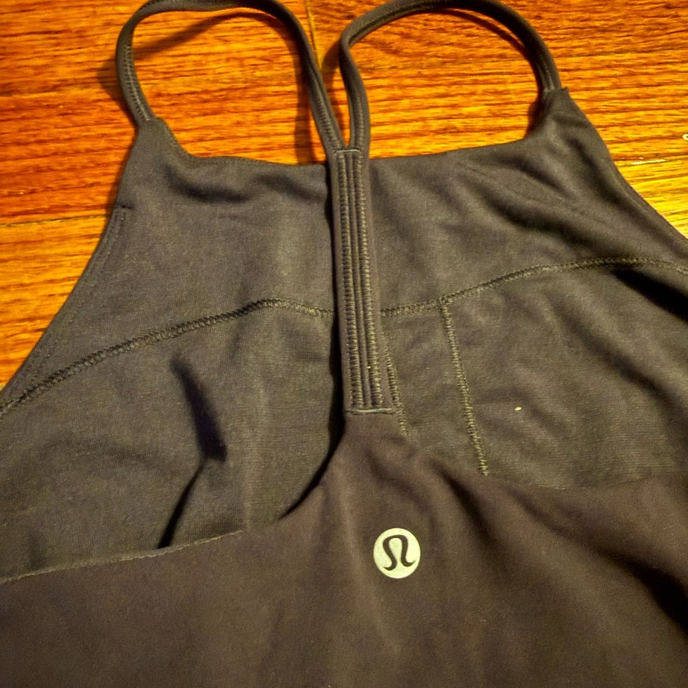 Lululemon Power Y Tank Size 6 (Dark Plum)